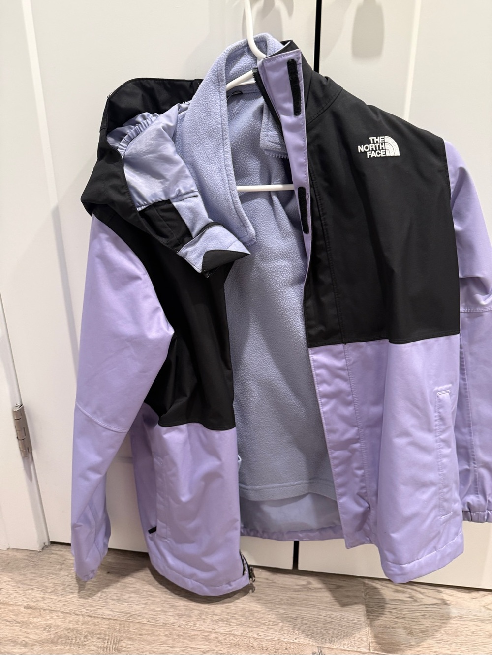 The North Face Girls Lavender and Black Waterproof winter coat